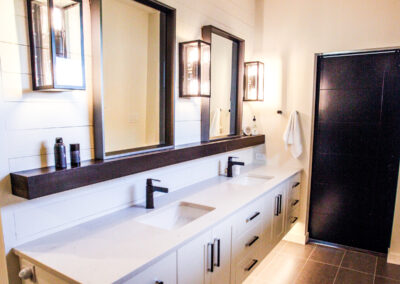 Designer Bathroom Built By Hillside Construction. Building Custom Homes, Cabins, and Renovations in Manitoba and Kenora.